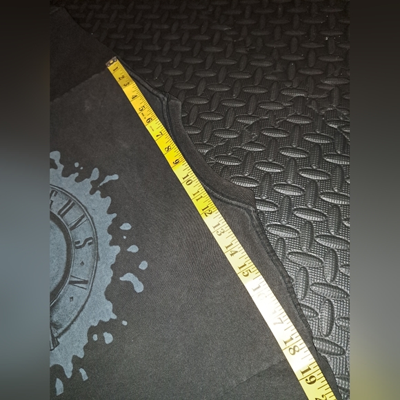 Vintage y2k Guns and roses back and front graphic print - Picture 8 of 9